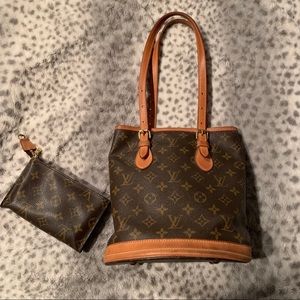 Vintage Louis Vuitton Bucket Bag With Pochette